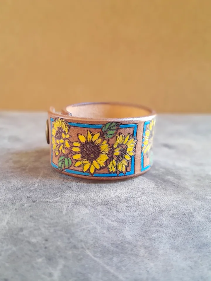 Sunflower Bracelet, Hand Painted Personalized Floral Bangle, Secret Message, Plant Lover Gift, Yellow Flowers Adjustable Leather Cuff