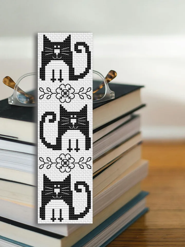 Cross stitch bookmark pattern Funny black Cats