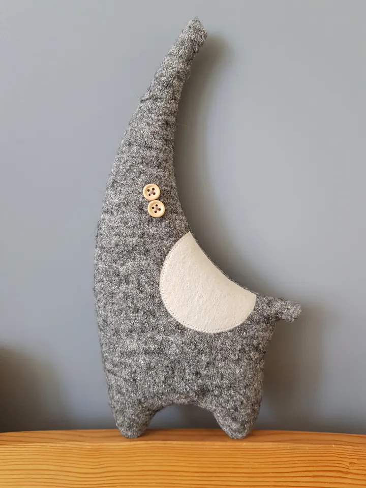 Gray elephant Sewing Pattern PDF, digital tutorial in english, stuffed animal diy