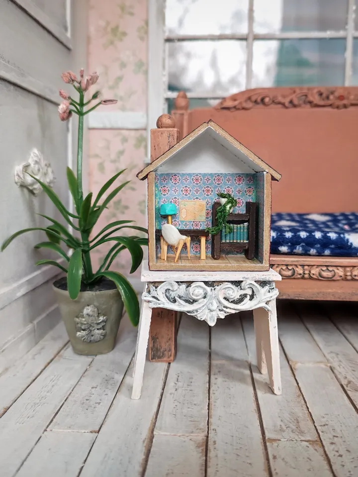 Micro Cabinet Miniature Doll House With Furniture scale 1/100