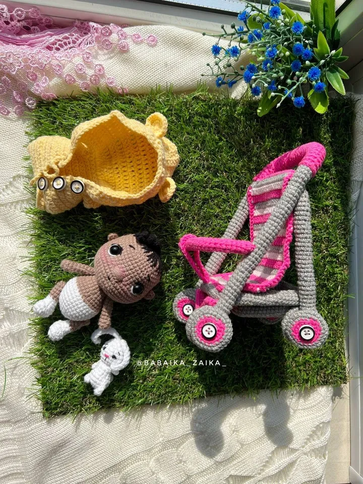 PDF Crochet Pattern Baby in a Baby Stroller, Amigurumi baby doll pattern, Crochet Stroller, Cute bunny, Crochet animal, Crochet carriage