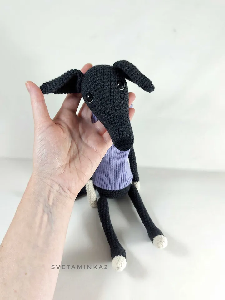 Crochet Pattern Greyhound in 'clothes' out of socks, Amigurumi Dog Whippet, Italian Greyhound, Galgo, Sighthound, Lurcher. Digital Download. PDF.