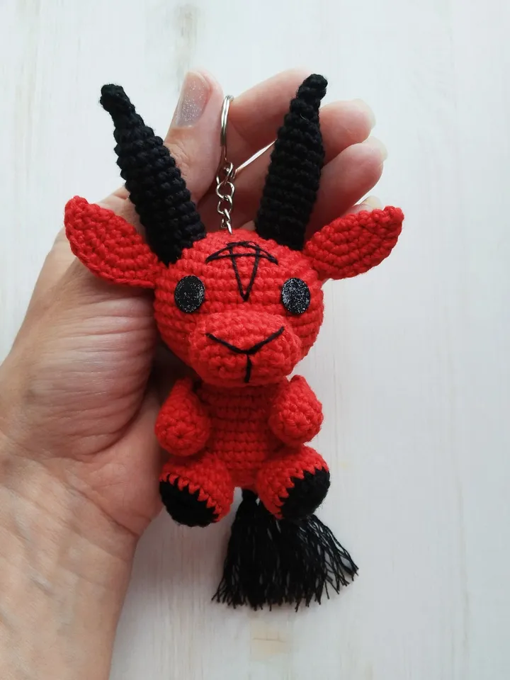Baphomet plush, baphomet keychain, baphomet, creepy plush, creepy keychain, baphomet statue, weird keychain, baphomet doll,scary keychain