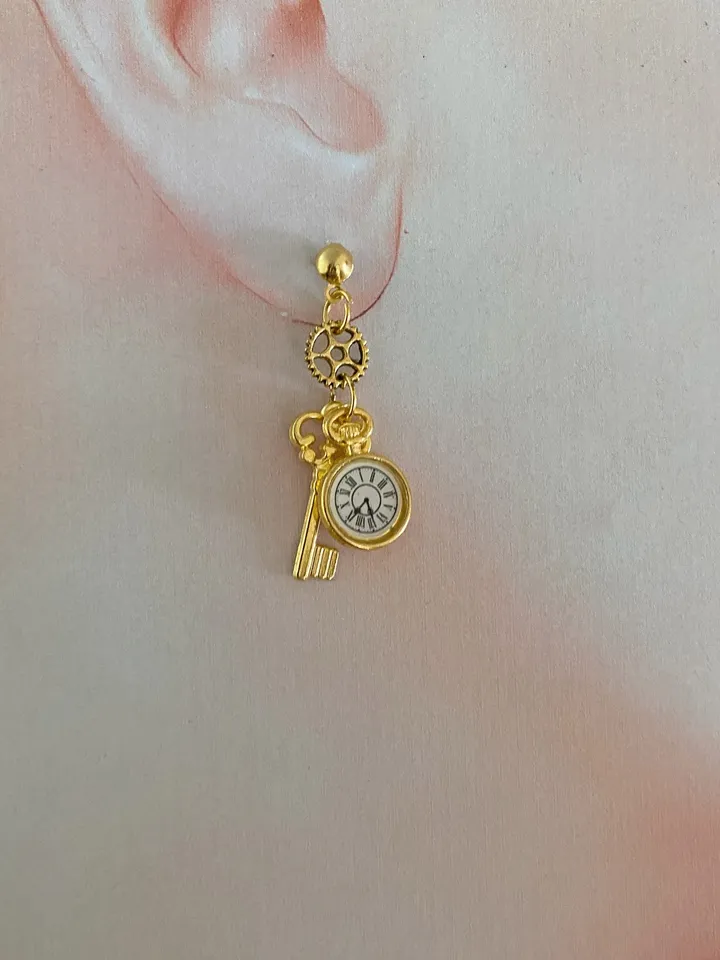Earrings. handmade. Designer earrings. jewelry for you and your loved ones.