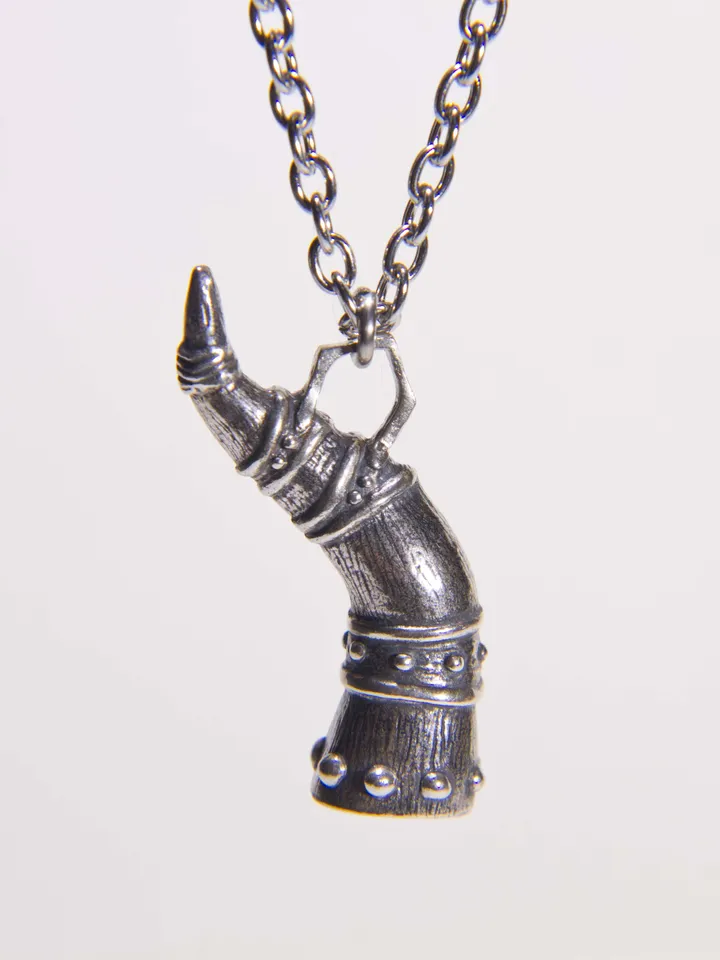Amulet of Stendarr set (Two pendants) / Skyrim cosplay / Oblivion Morrowind necklace / GeekJewelryManWorkshop