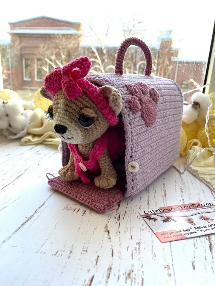 PDF Chihuahua Dog in a Carrier Bag Crochet pattern, Crochet Animal Pattern, Crochet Puppy, Amigurumi baby toy, Crochet Cute Dog Amigurumi