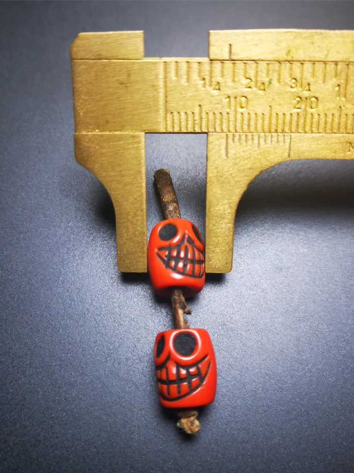 Gandhanra Tibetan Glaze Azure Stone Skull Sītavana Pendant, Hand-Carved Pendant for Mala,Prayer Beads Accessories