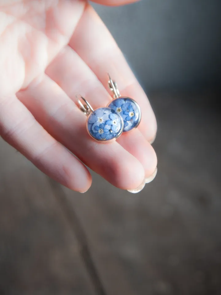 Forget-me-not earrings with real flowers
