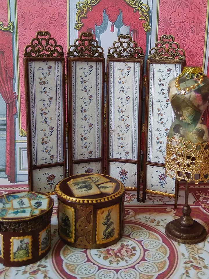Screen for dollhouse.1:12 scale.