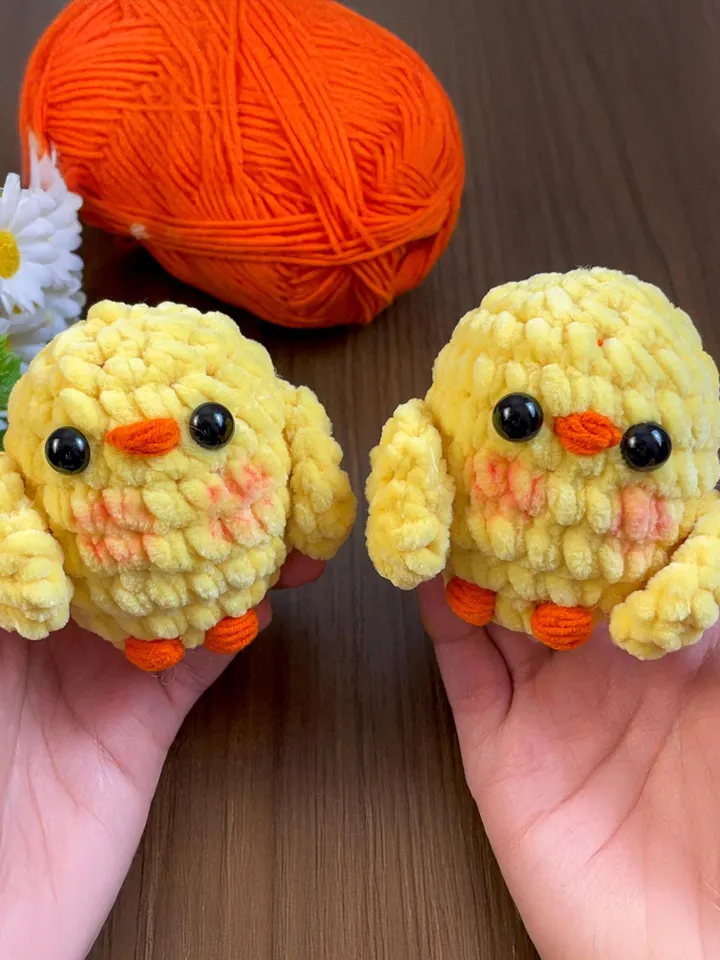 Amigurumi Chick Crochet Pattern, Plush Baby Chick PDF, DIY Easter Chicken Toy, Soft Velvet Yarn Crochet Animal, Handmade Gift