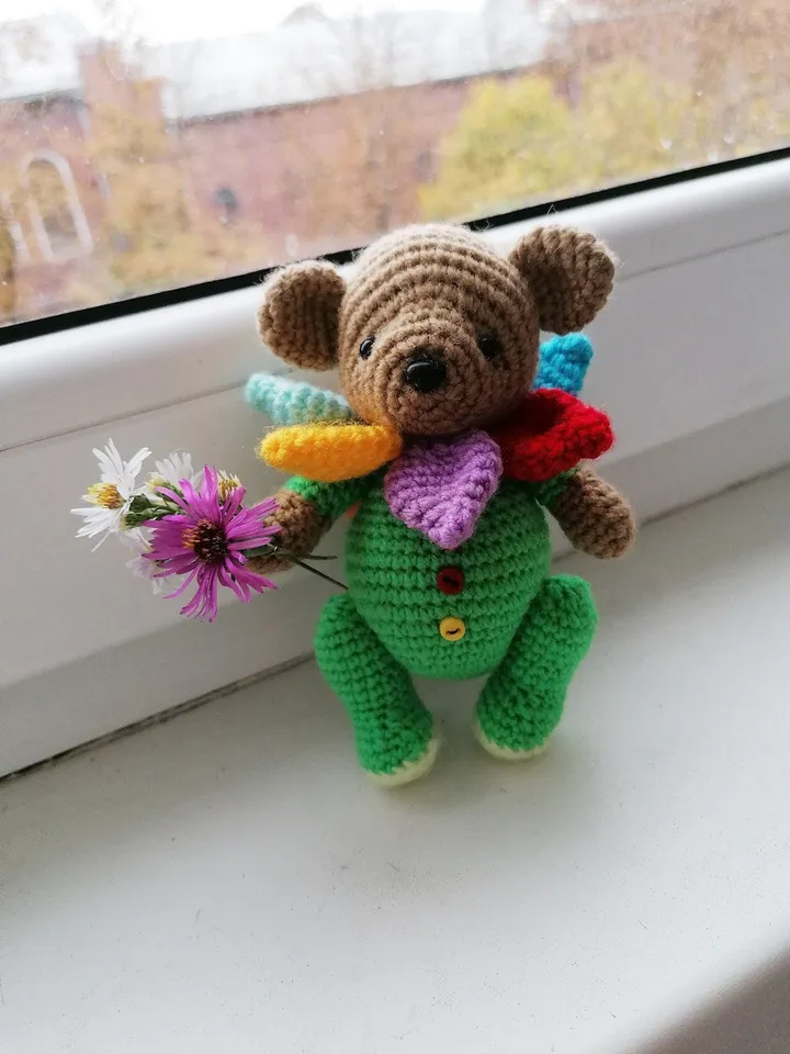 PDF Crochet Pattern Teddy Flower Bear, Small Toy Pattern, Amigurumi, Animal Pattern, Amigurumi bear pattern, cute Teddy bear pattern