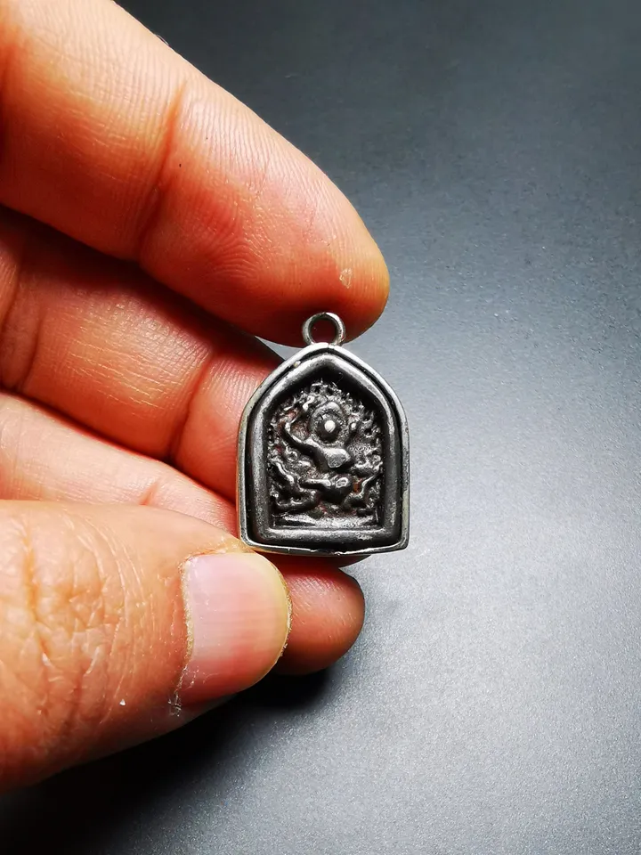 Gandhanra Antique Tibetan Buddhist Amulet, Vajrapani,the Protector and Guide of Gautama Buddha,Made of Thokcha,inlaid with Sliver
