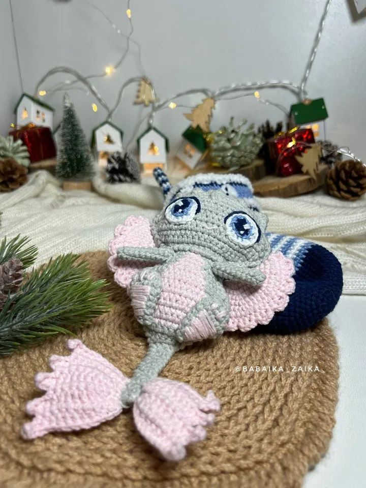PDF Christmas Stocking and Dragon amigurumi pattern, Christmas ornament sock, Christmas decoration, Christmas cute dragon, Christmas animal
