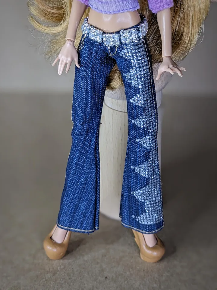Jacket or jeans for 10.5-inch female dolls (MH, EAH)