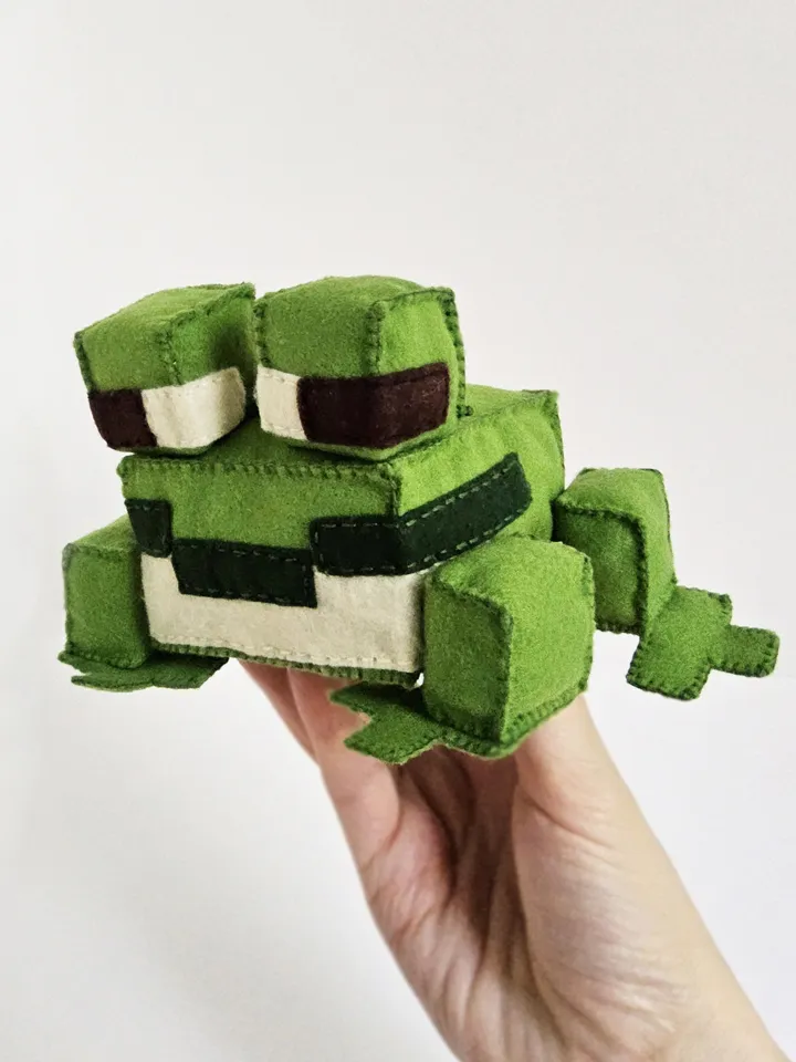 Worry Frog Toy Felt Pattern , felt animals toys patterns , Anti-stress worry pet.