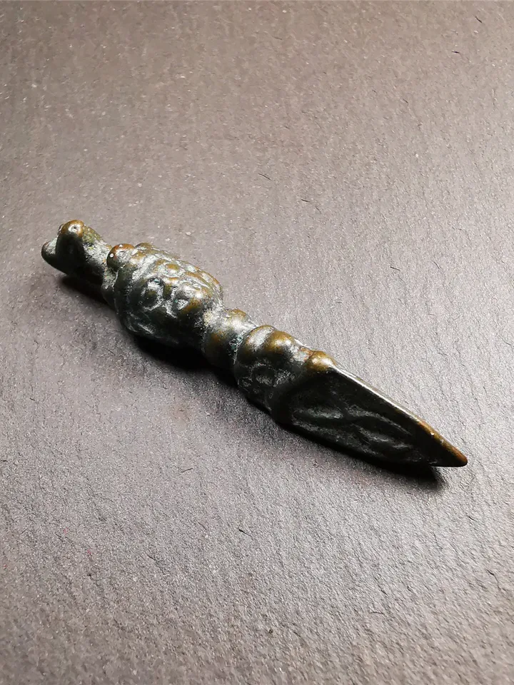 Gandhanra Vintage Thokcha Phurba Amulet,Mahakala Kila,Kilaka Pendant Necklace,Made by Famous Pugong Monastery,2.12 inches