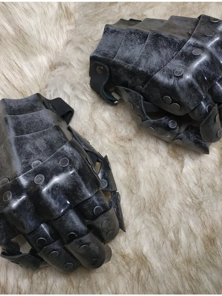 Armor gloves - antique silver - cosplay gloves - cosplay armor - steampunk armor