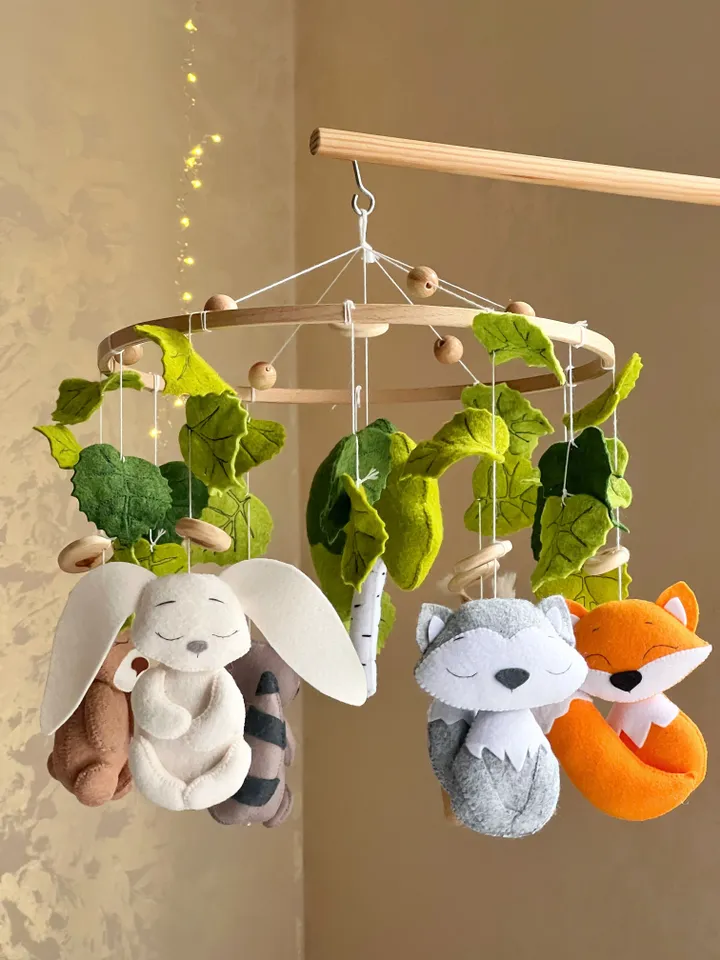 Woodland nursery mobile crib
