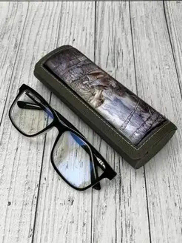Glasses case with magnet (No. 378)
