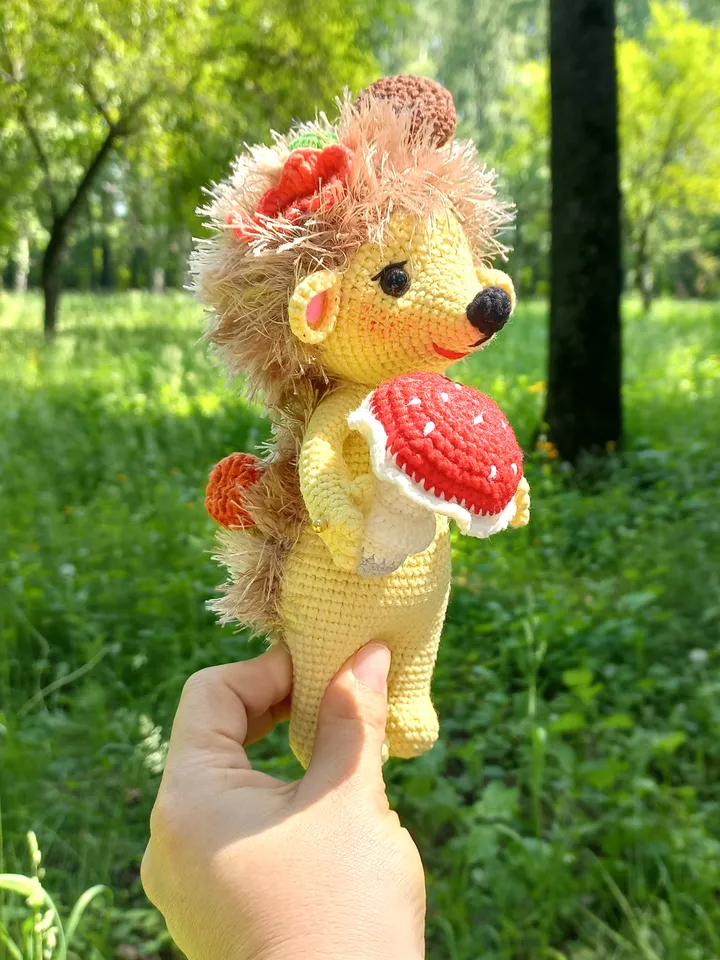 Crochet hedgehog pattern in English Amigurumi plush toy crochet tutorial