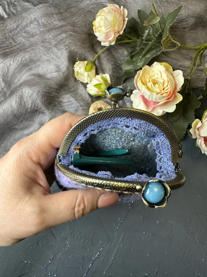Glasses case for woman