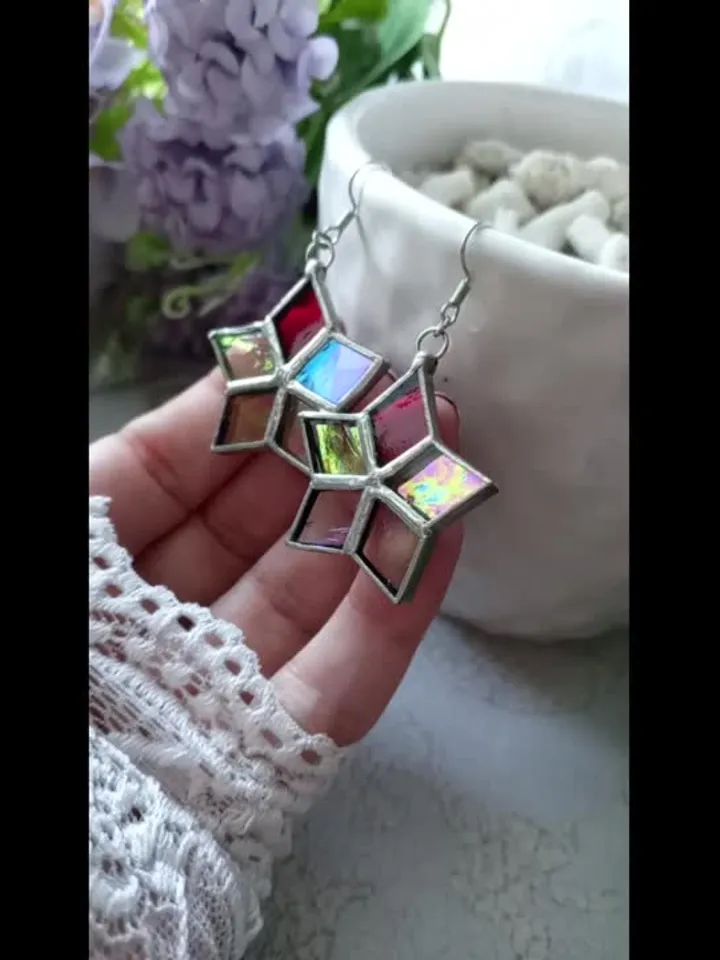 Star hoya stainglass earrings, flower dangle earrings, geometric Iridescent drop earrings, simple stained glass