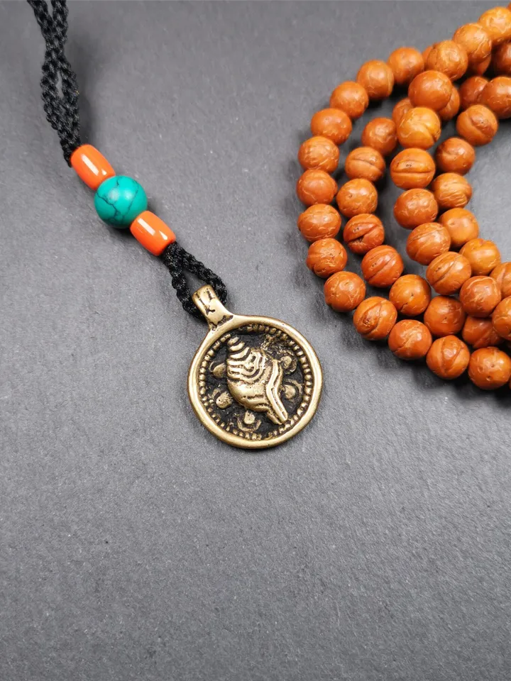 Gandhanra Handmade Tibetan Buddhist Amulet,Shankha(Divine Conch) Amulet Pendant,Made of Brass,0.98"
