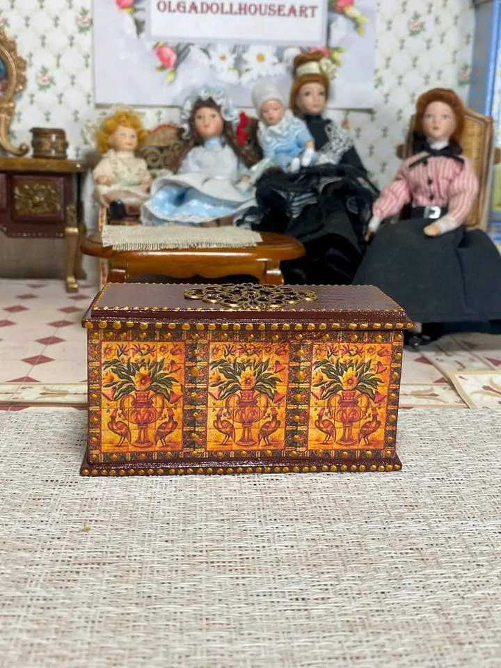 Vintage storage box. Doll box.1:12. Box for doll things. Handmade. Bedside box.