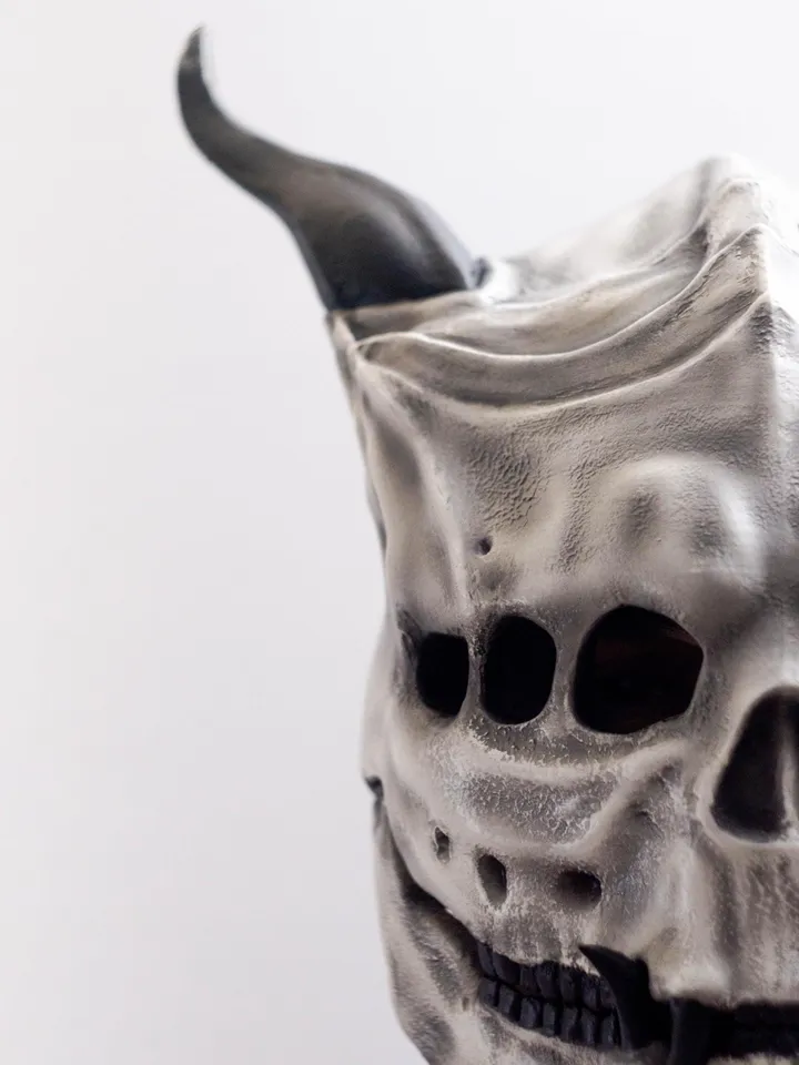 Three-eyed demon mask with moving jaw, resin skull mask, demon skull, halloween mask scary, custom cosplay mask, creepy mask