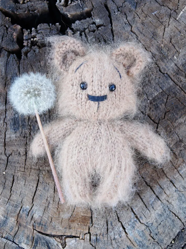 Bear toy knitting pattern. PDF. Amigurumi tutorial. Animal knitting pattern.