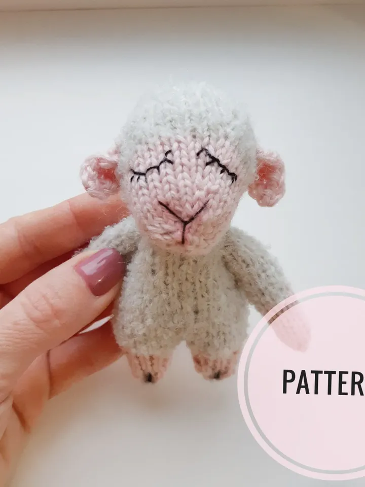 Sheep toy knitting pattern, PDF. Amigurumi pattern
