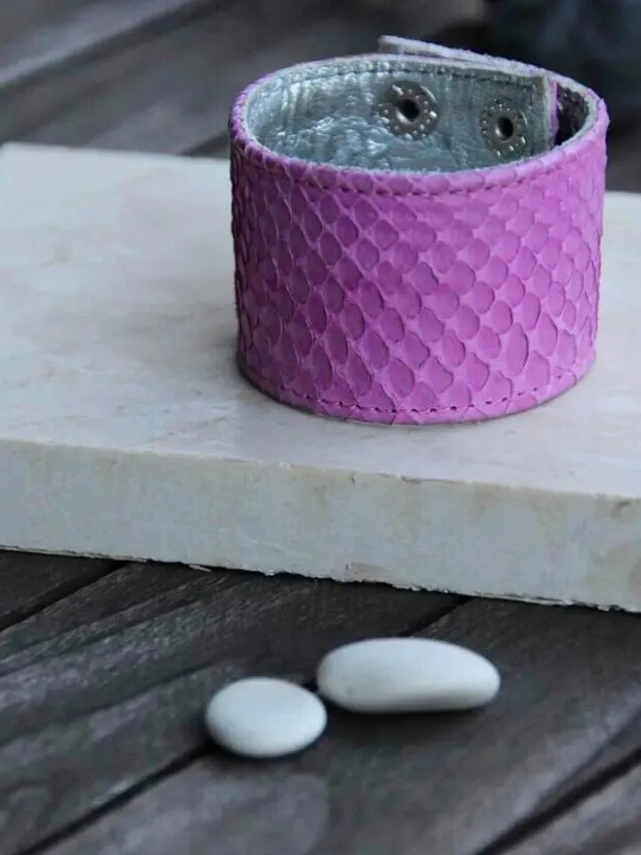 Pink Genuine Python Skin Bracelet | Wide leather women bracelet | Buttoned flat women bracelet | woman summer accesoiries | snake bracelet