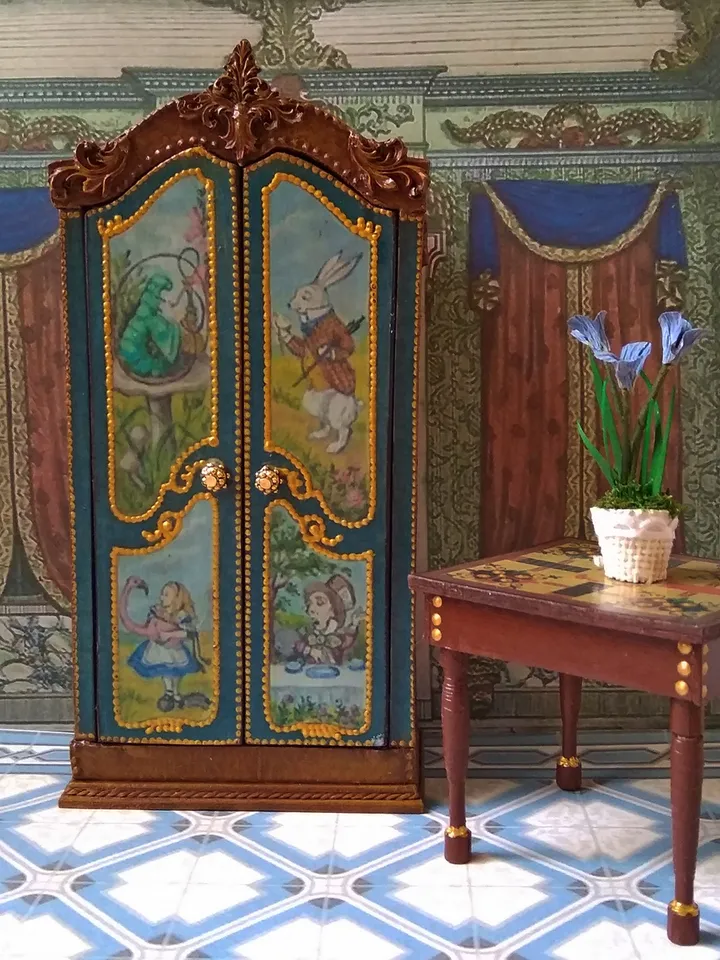 Wardrobe for dollhouse. Dollhouse miniature.1:12 scale.