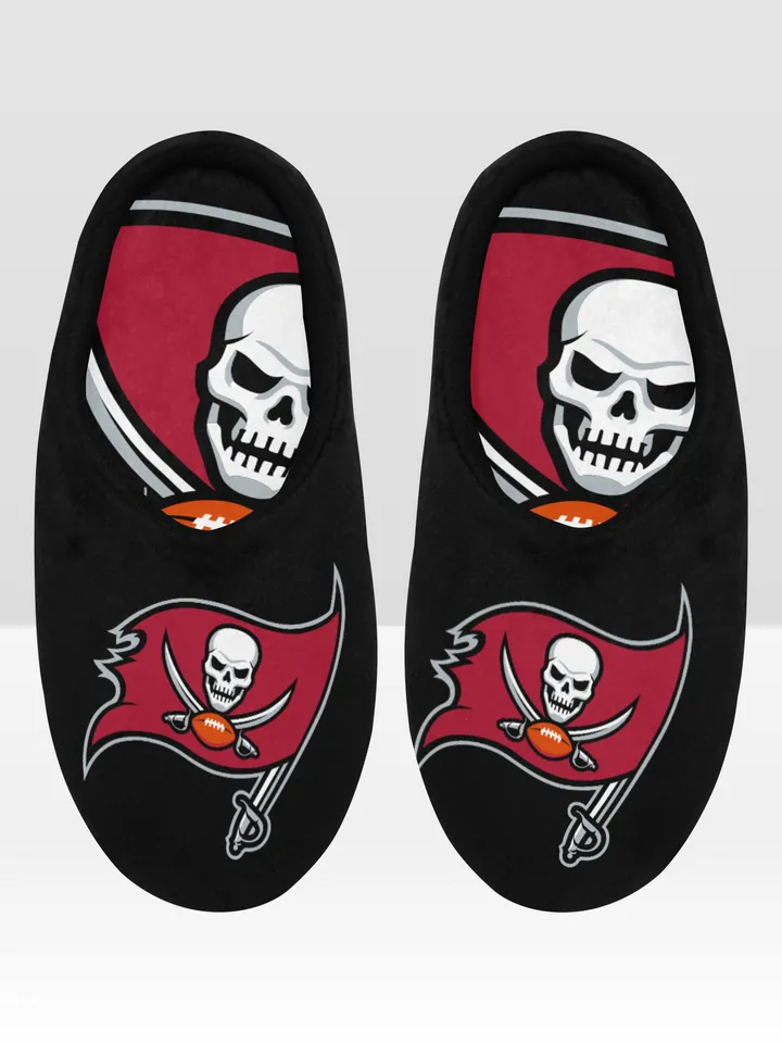 Tampa Bay Buccaneers Slippers
