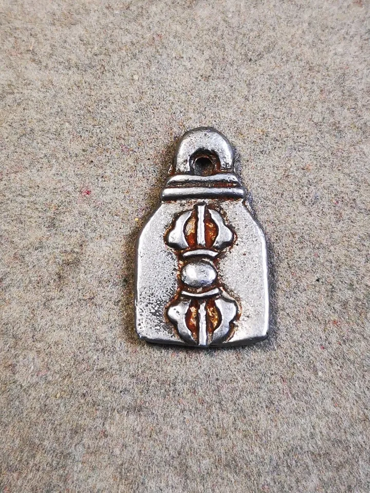 Gandhanra Handmade Mala Counter Pendant, Cold Iron Vajra Pendant,Prayer Beads Accessories