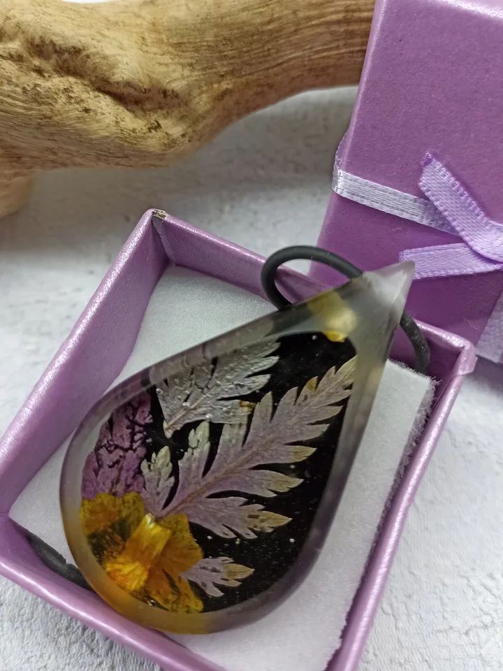 Resin and flower purple pendant Real fern leaf drop charm necklace
