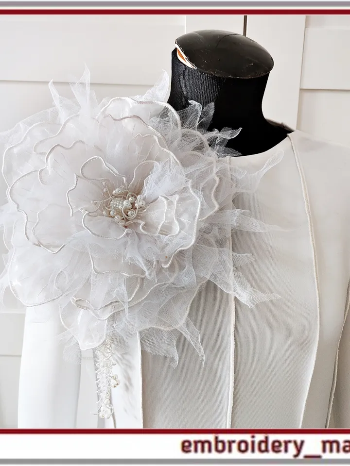 Addition to the set of 3D organza flower designs in the hoop from Embroidery Manavi 05