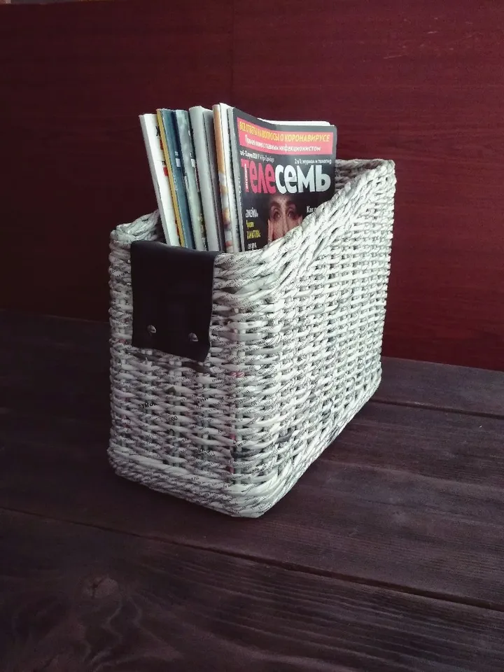 Desktop organizer for magazines Magazine basket Home office organizer Basket for Newspapers Mail storage Paper Storage