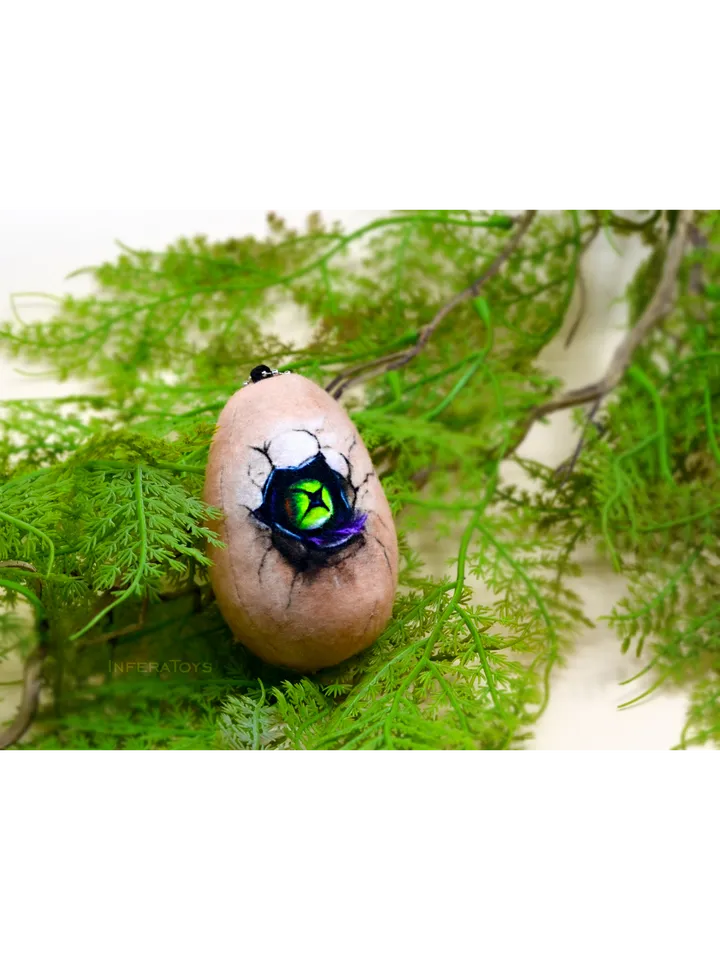 Small mysterious egg v4 +_-