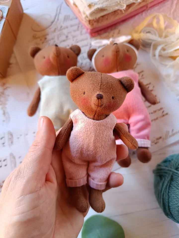 Mini Teddy Bears Sewing Pattern & Tutorial - DIY Family of Bears, Soft Mini Toys, Clothes Pattern For Bear, 6 Inches Bear, Mini Bear, Baby Bear, Pocket Teddy Bear