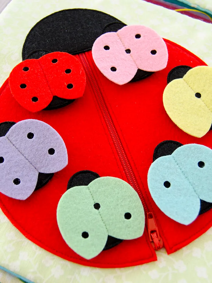 Quiet book page, Ladybugs, PDF sewing pattern, SVG files