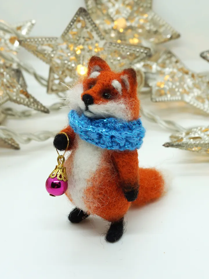 Rooney the fox, miniature needle felted animal, gift for Christmas, made to order