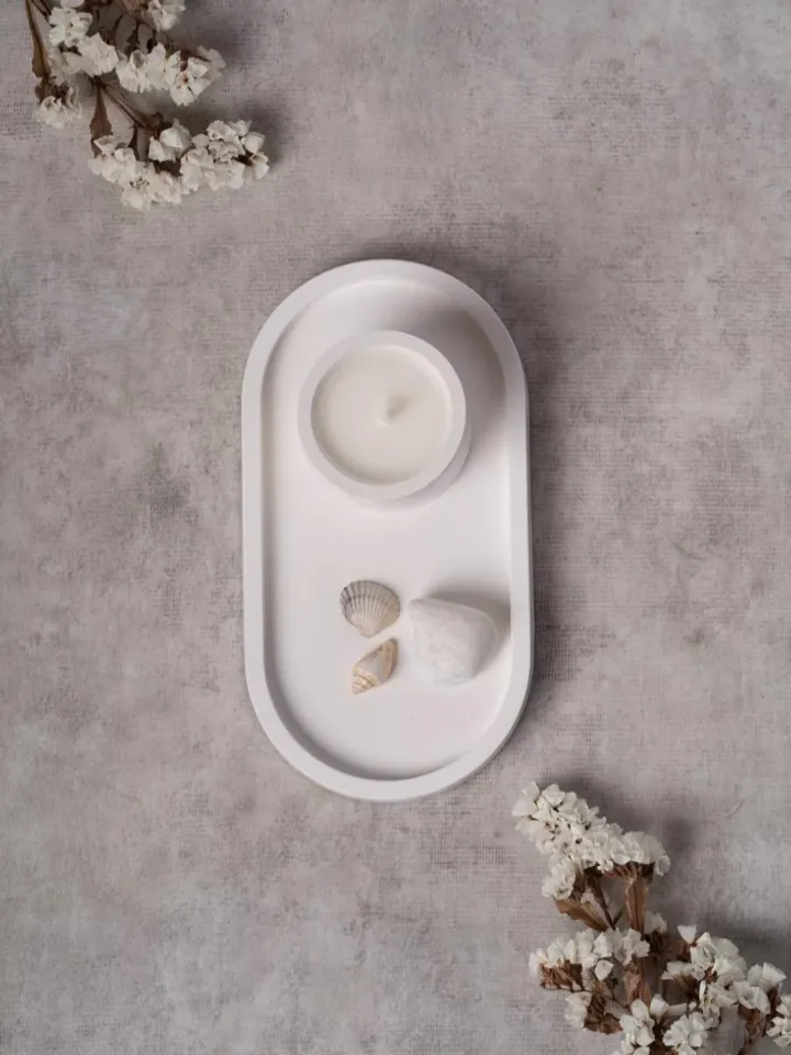 coconut scented candle