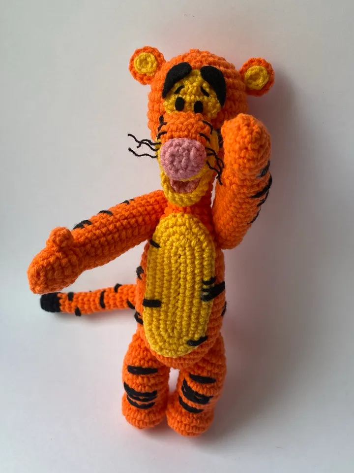 Tigger PDF amigurumi crochet pattern