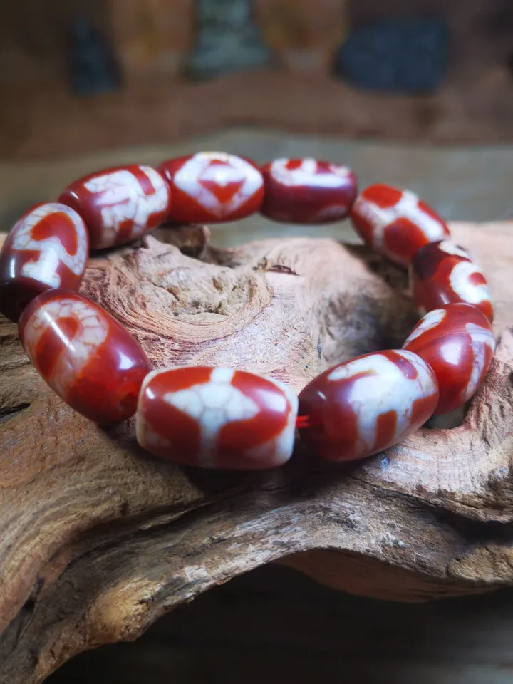 Gandhanra Old Tibetan Dzi Bead Bracelet, Fire Agate Beads Bracelet,Mixed Swastika,Vase,Lotus,Tiger Tooth,and Phum Dzi Beads