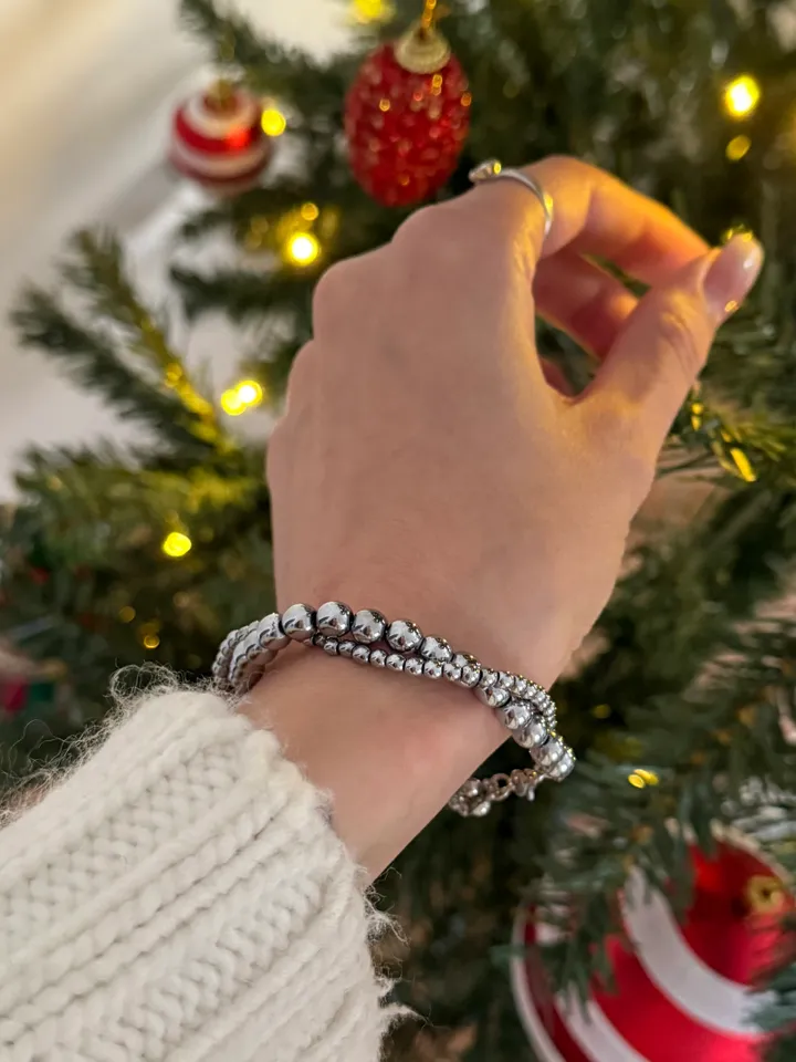hematite necklace and bracelet