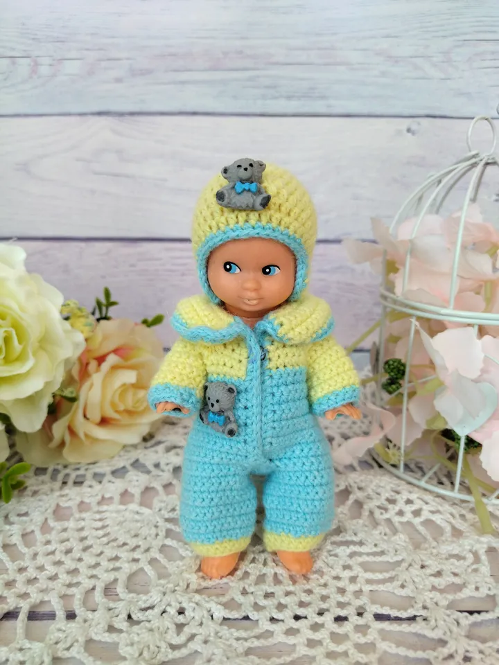 Vintage Tebu doll clothes