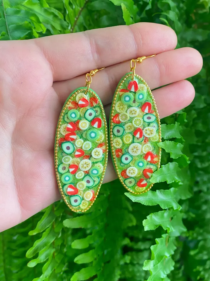 Handmade summer earrings. UV resin.