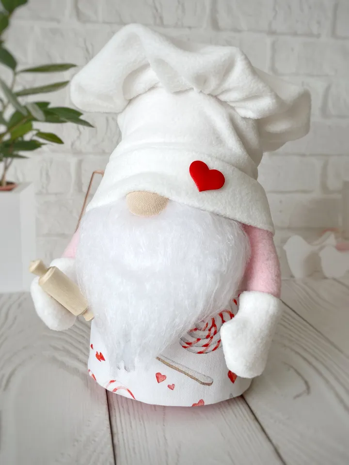 Chef Gnome pattern. Kitchen gnome pattern PDF. DIY gnome tutorial.