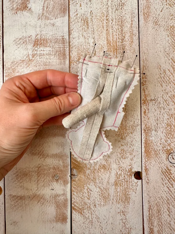 Fabric 21-cm (8-inch) doll step-by-step sewing tutorial